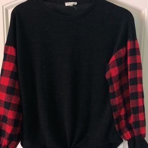 buffalo plaid longsleeve  tee